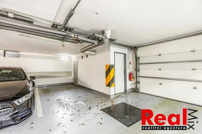 Prodej bytu 3+kk, Praha - Chodov, Starochodovská, 92 m2