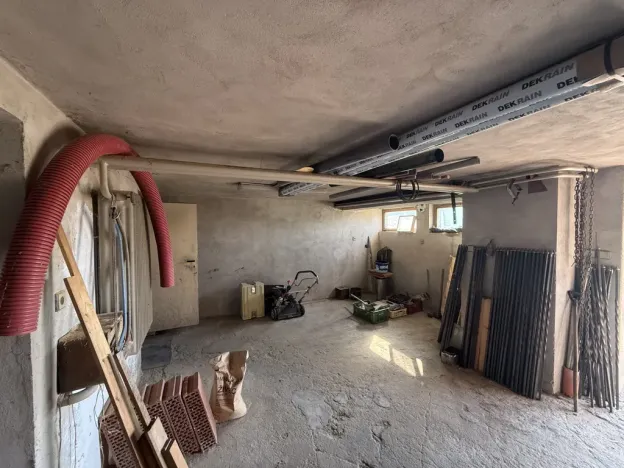 Prodej rodinného domu, Besednice, Školní, 240 m2