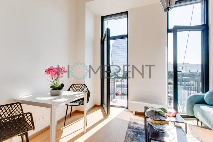 Pronájem bytu 1+kk, Praha - Holešovice, V háji, 28 m2