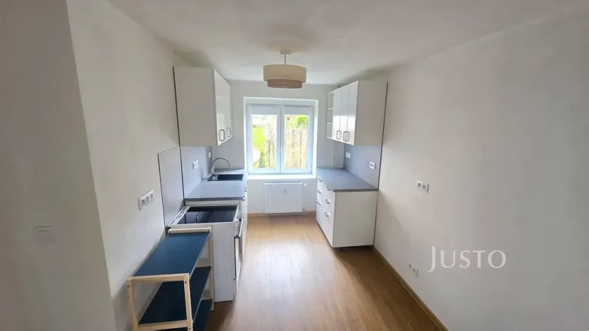 Pronájem bytu 1+1, Písek, Smetanovo nám., 38 m2