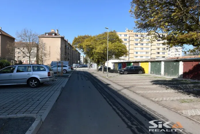 Prodej garáže, Louny, Františka Chlouby, 18 m2