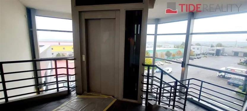 Pronájem kanceláře, Modletice, 147 m2