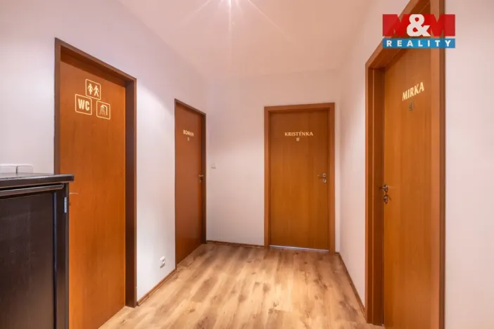 Prodej ubytování, Karlovy Vary - Drahovice, 310 m2