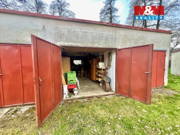 Pronájem garáže, Kamenice nad Lipou, 20 m2