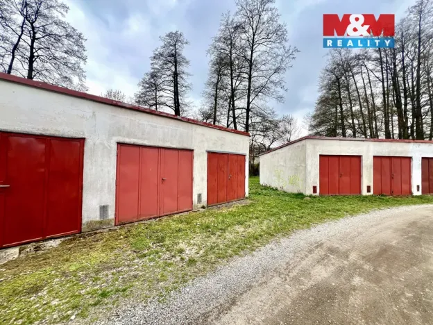 Pronájem garáže, Kamenice nad Lipou, 20 m2