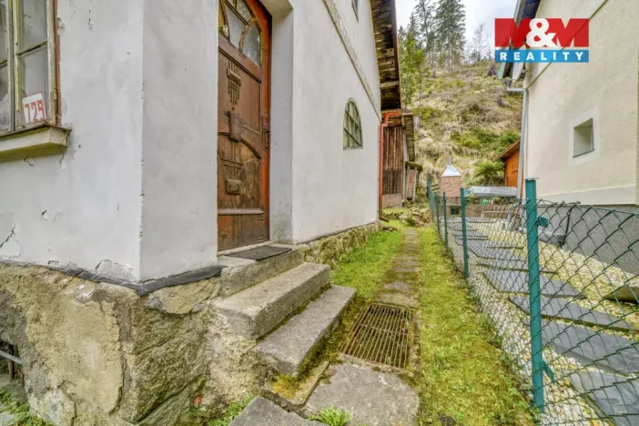 Prodej rodinného domu, Rotava, Růžové údolí, 87 m2