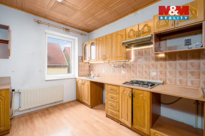 Prodej rodinného domu, Dubí - Bystřice, Dlouhá, 150 m2