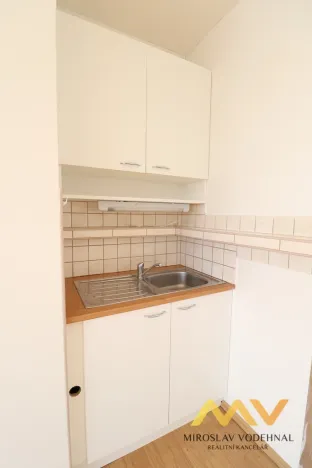 Pronájem bytu 1+kk, Vysoká nad Labem, 35 m2