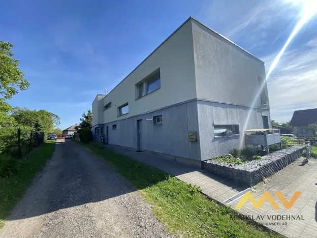 Pronájem bytu 1+kk, Vysoká nad Labem, 35 m2