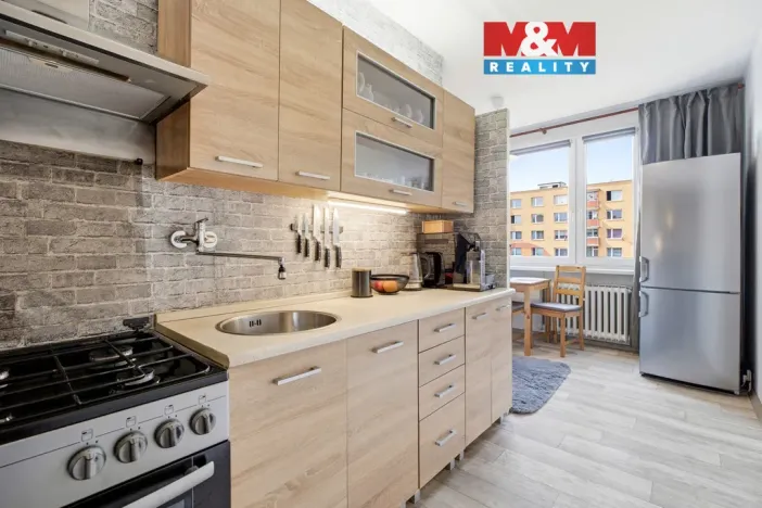 Prodej bytu 2+1, Bílina, Sídliště Za Chlumem, 60 m2