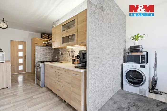 Prodej bytu 2+1, Bílina, Sídliště Za Chlumem, 60 m2