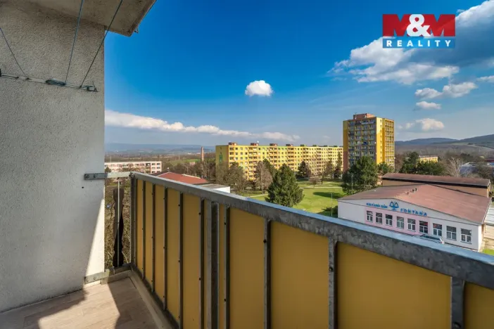 Prodej bytu 2+1, Bílina, Sídliště Za Chlumem, 60 m2