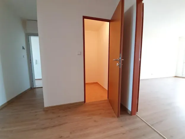 Pronájem bytu 3+kk, Praha - Černý Most, Vašátkova, 68 m2