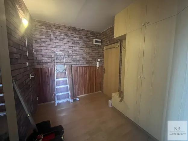 Pronájem bytu 3+1, Karlovy Vary, Vítězná, 74 m2