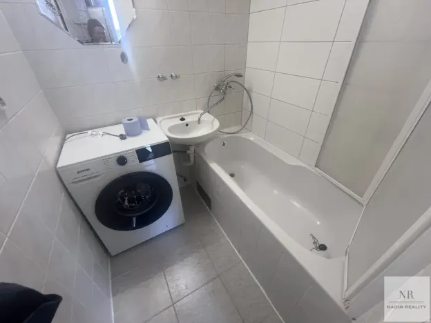 Pronájem bytu 3+1, Karlovy Vary, Vítězná, 74 m2