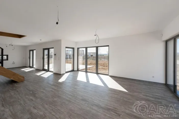 Prodej rodinného domu, Vysoký Újezd, U Křížku, 160 m2
