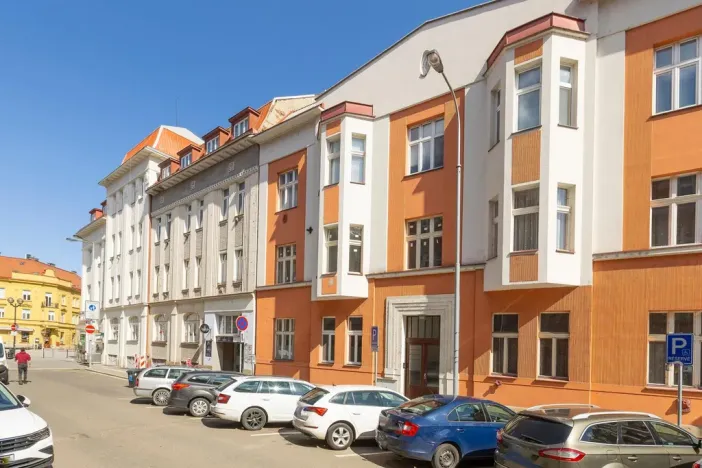 Pronájem bytu 3+kk, Hradec Králové, Šafaříkova, 95 m2