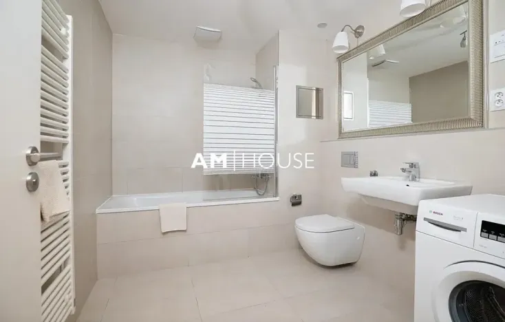 Pronájem bytu 1+kk, Praha - Strašnice, Zvěřinova, 51 m2