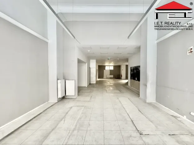 Pronájem obchodního prostoru, Brno, Masarykova, 212 m2