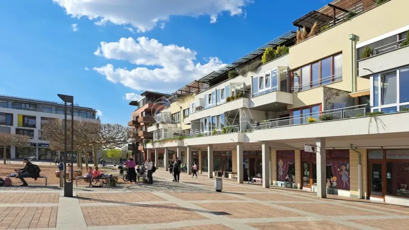 Pronájem bytu 2+kk, Dolní Břežany, U Náměstí, 56 m2