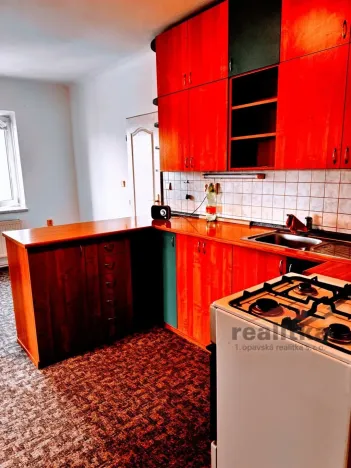 Pronájem bytu 2+1, Opava, Krnovská, 70 m2