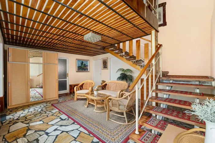 Prodej vily, Dolní Kounice, Zámecká, 270 m2