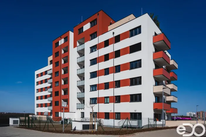 Pronájem bytu 1+kk, Praha - Hlubočepy, Fabiánové, 31 m2