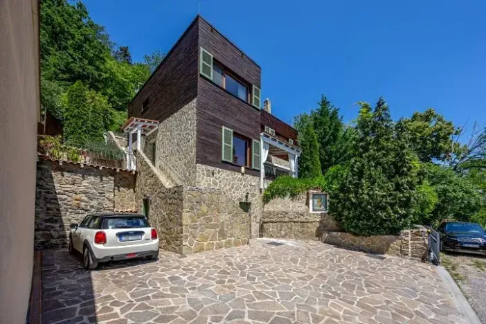 Prodej rodinného domu, Dobřichovice, 322 m2