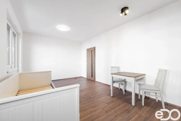 Pronájem bytu 1+kk, Praha - Hlubočepy, Fabiánové, 31 m2