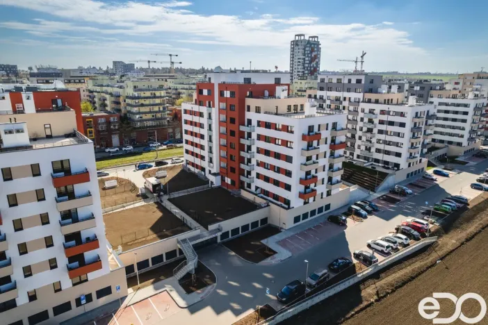 Pronájem bytu 1+kk, Praha - Hlubočepy, Fabiánové, 31 m2