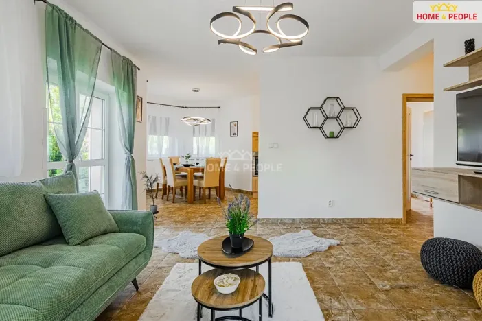 Prodej rodinného domu, Stanovice, 200 m2