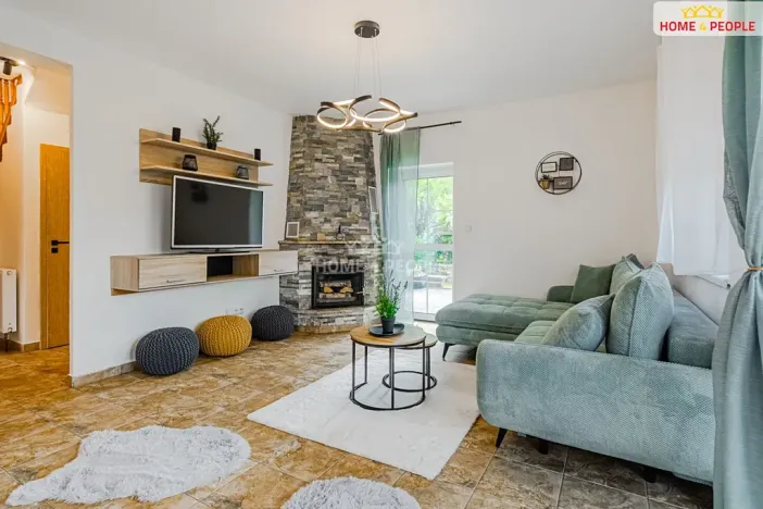 Prodej rodinného domu, Stanovice, 200 m2