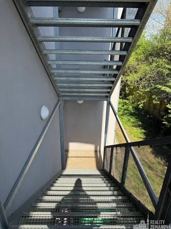 Pronájem bytu 1+kk, Svémyslice, 30 m2