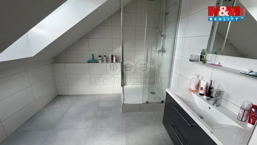 Pronájem bytu 1+kk, Olomouc - Neředín, Járy da Cimrmana, 250 m2