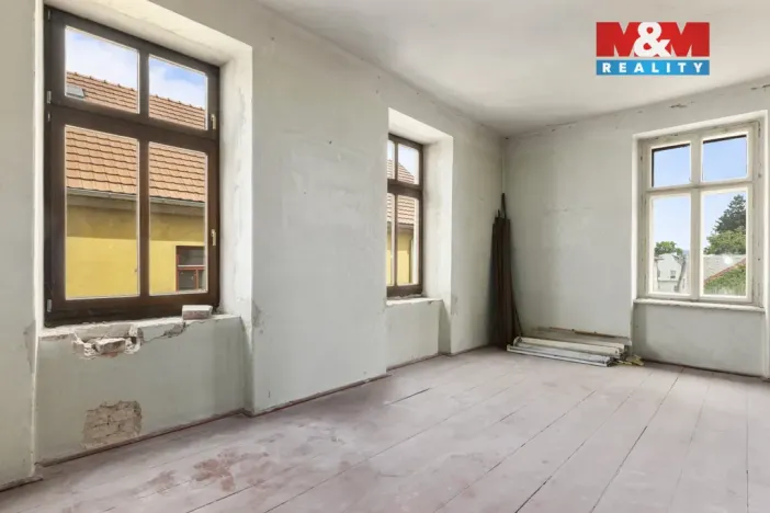 Prodej činžovního domu, Opočno, Baštecká, 970 m2