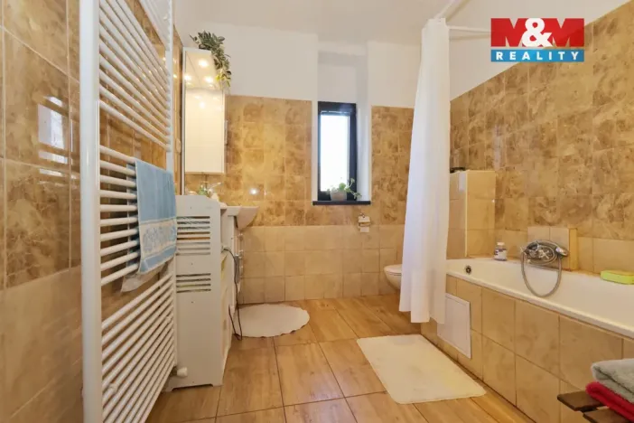 Prodej rodinného domu, Kraborovice - Úhrov, 210 m2