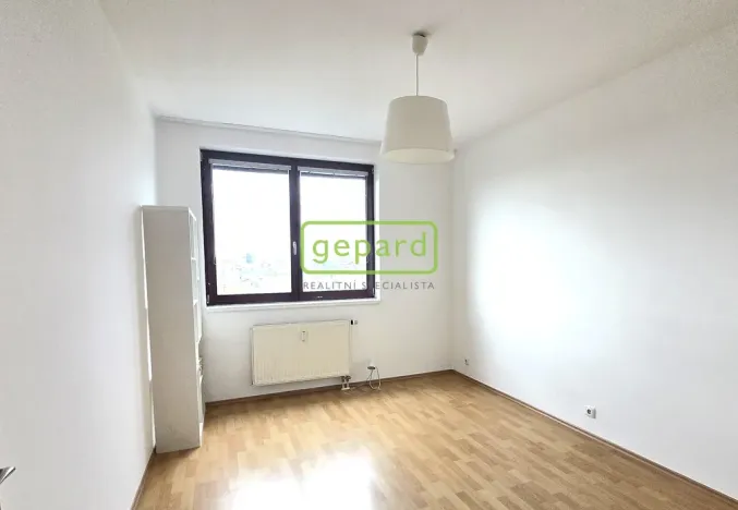 Pronájem bytu 2+kk, Praha, Na Slatince, 70 m2