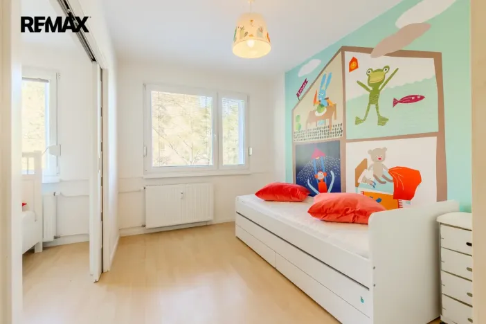 Prodej bytu 4+kk, Praha - Nusle, Pujmanové, 80 m2