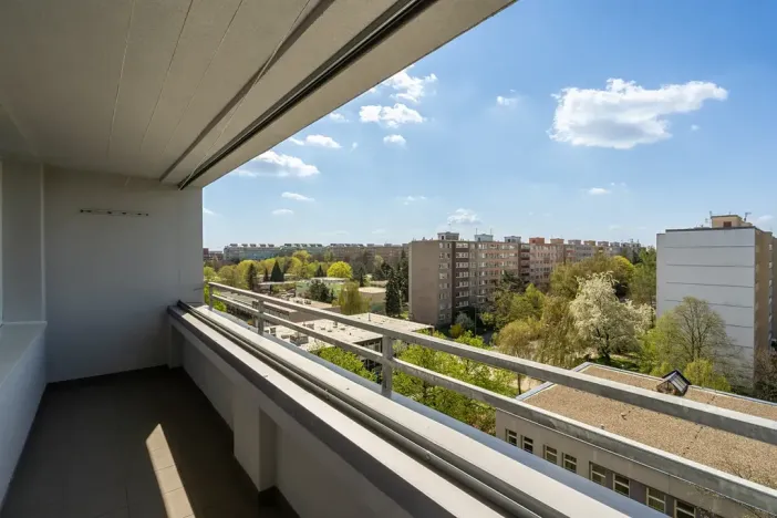 Prodej bytu 1+kk, Praha - Prosek, Vysočanská, 37 m2