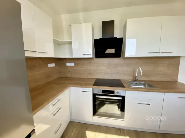 Pronájem bytu 2+1, Mladá Boleslav - Mladá Boleslav III, náměstí Republiky, 53 m2