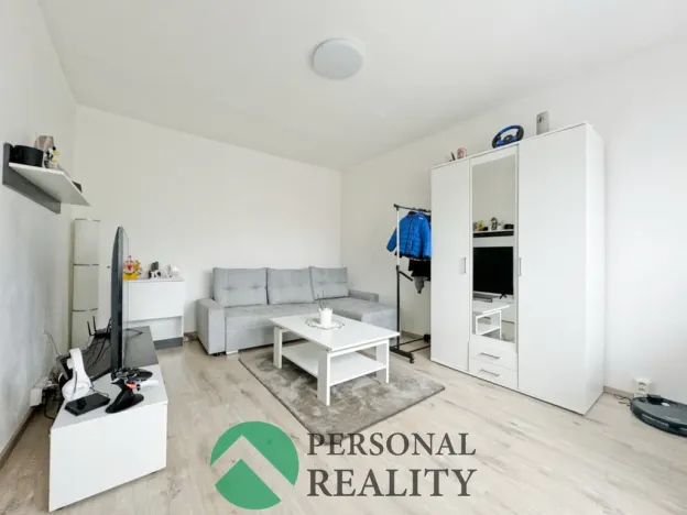 Pronájem bytu 2+kk, Lovosice, Kmochova, 36 m2