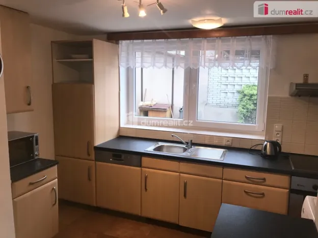 Pronájem bytu 3+kk, Břeclav - Poštorná, Hlavní, 56 m2