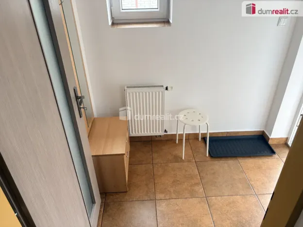 Pronájem bytu 3+kk, Břeclav - Poštorná, Hlavní, 56 m2
