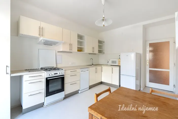 Pronájem bytu 2+1, Praha - Košíře, Plzeňská, 71 m2