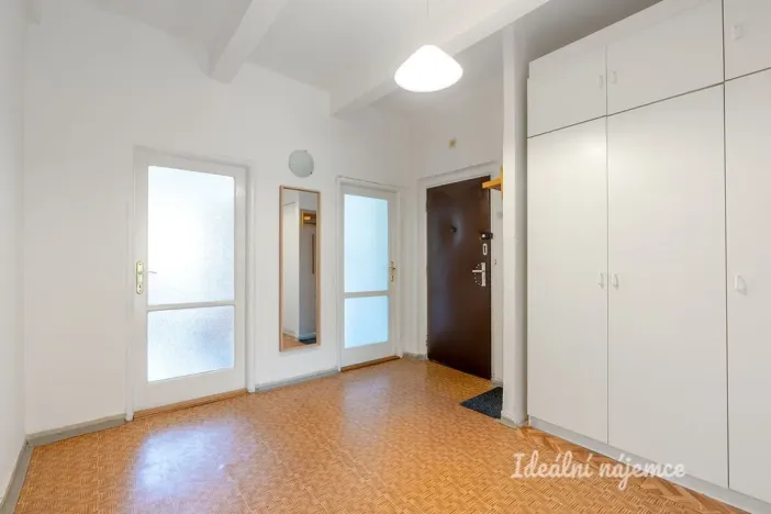 Pronájem bytu 2+1, Praha - Košíře, Plzeňská, 71 m2