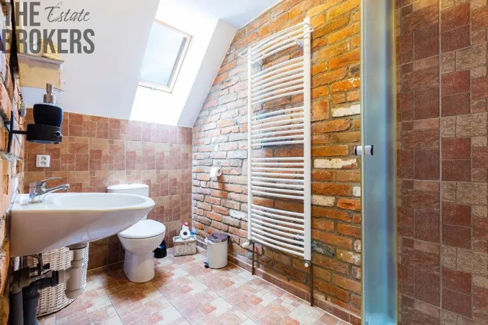 Prodej ubytování, Březí, Na štěrkách, 333 m2