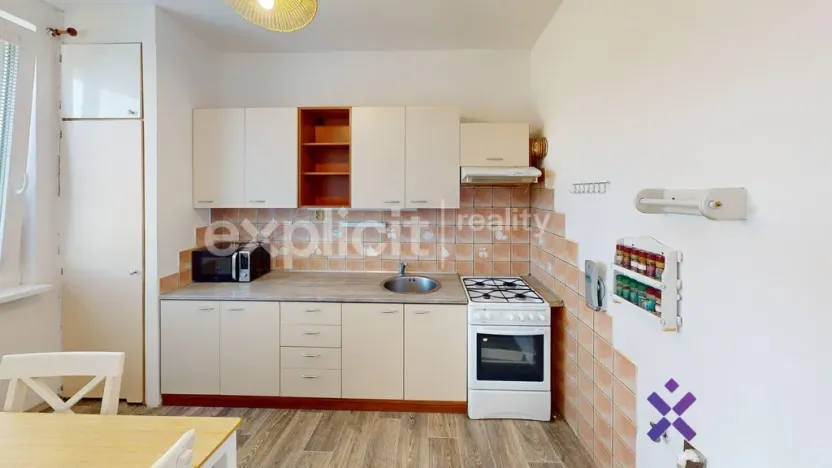 Pronájem bytu 2+1, Břeclav, Na Valtické, 44 m2