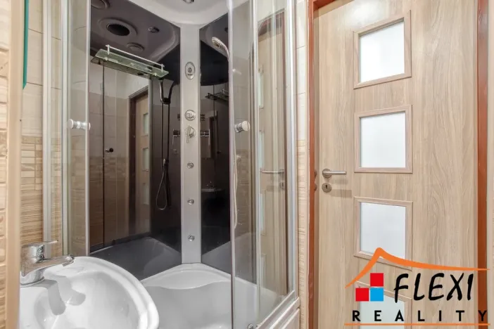 Pronájem bytu 1+kk, Frýdek-Místek - Frýdek, Klicperova, 33 m2