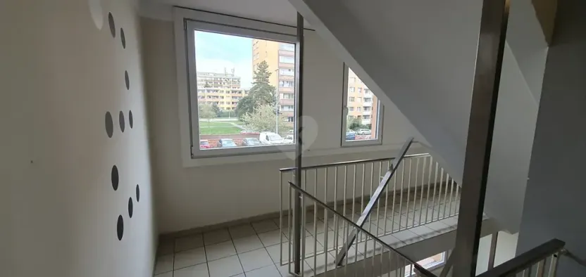 Pronájem bytu 3+1, Praha - Žižkov, Na rovnosti, 75 m2