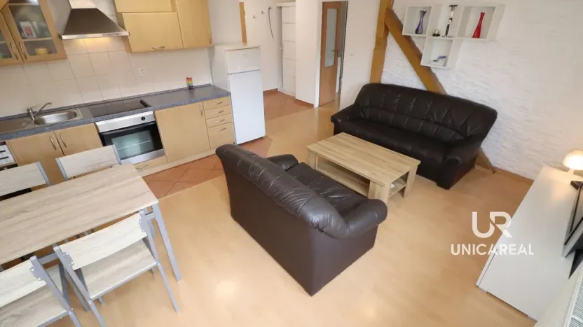 Prodej rodinného domu, Brno - Komín, Hlavní, 558 m2